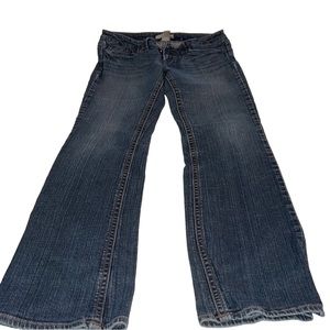 Women’s‎ jeans size 9 log (166A)